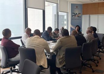 MIC e MOPHR discutem fomento a habitação e dinamização da indústria de materiais de construção