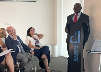 Câmaras Americana e Francesa organizam workshop com equipe do PAE