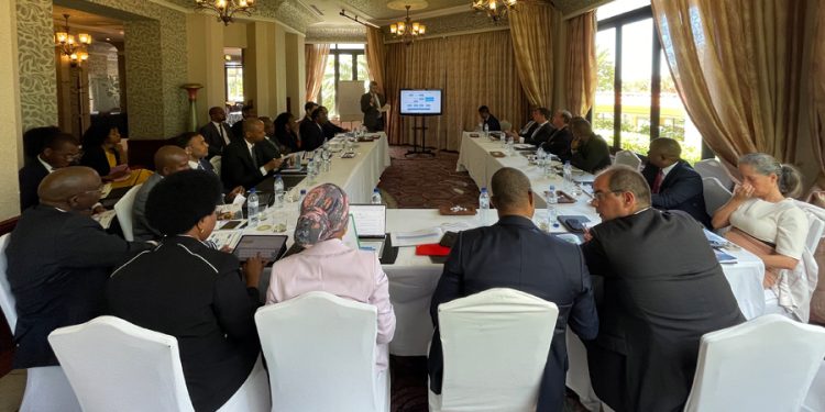 Bancos comerciais consultados sobre conceito do Fundo Mutuário