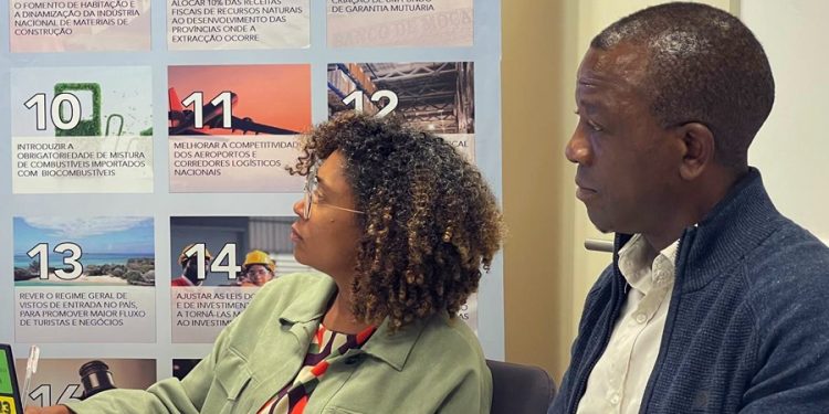 Equipes do PAE e do Banco Mundial trabalham nas medidas 7, 15 e 16