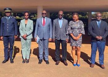 Representantes do PAE se reunem com a Governadora de Niassa