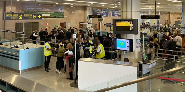 Isenção de visto já beneficiou mais de 12000 viajantes nos primeiros 2 meses