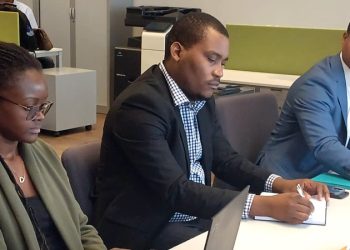 Equipa do PAE se encontra com representantes do IFC e DFID