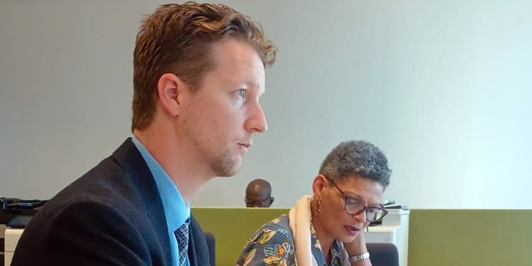 PAE meets with representatives of the US Government