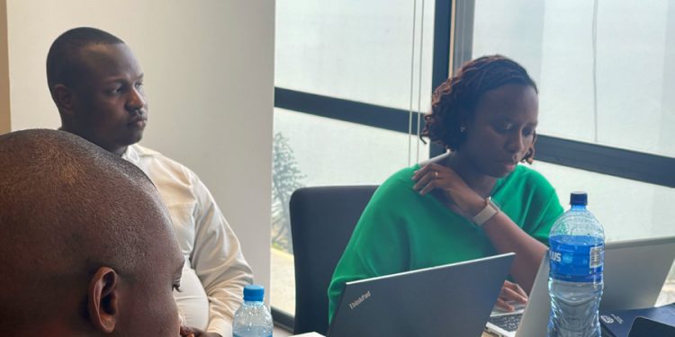 Equipe do PAE reúne-se com o Fundo de fomento à habitação para avançar no desenvolvimento da medida 7