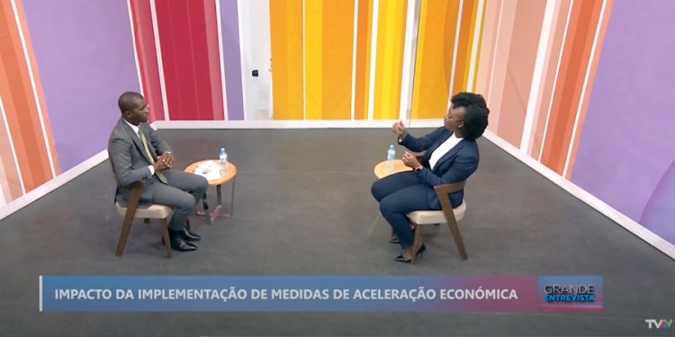 Interview with the Coordinator of PAE (VIDEO – Portuguese)