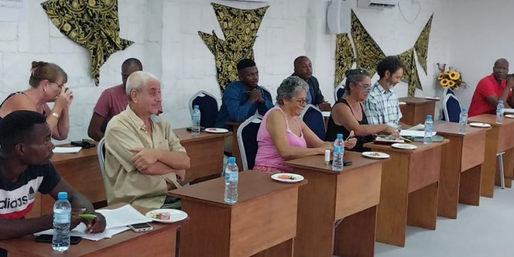 SENAMI e CTA promovem o visto electrônico