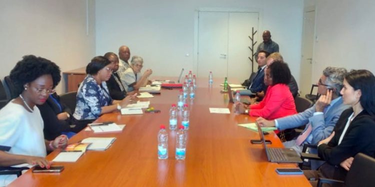 Equipe do PAE reune-se com o Banco Mundial sobre Reformas de Governação em Moçambique