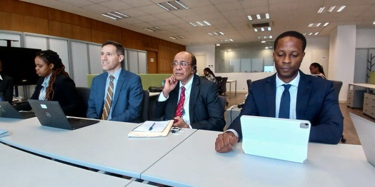 Encerramento do Projeto FISP e Novo Líder do Banco Mundial