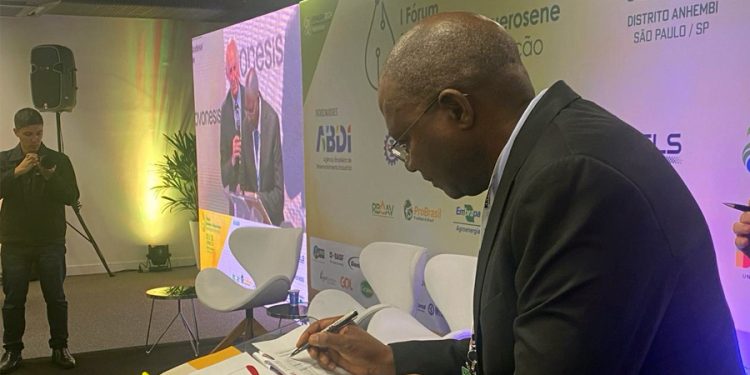 Brasil e Moçambique assinam Mou para biocombustíveis sob PAE 10