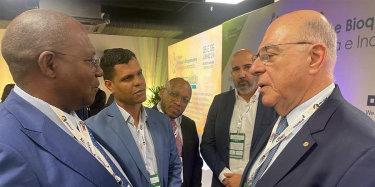 PAE participa no fórum de Biodiesel e Bioquerosene no Brasil