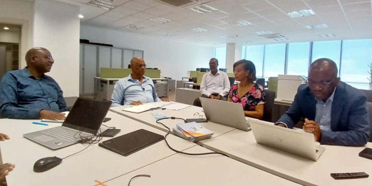 PAE e Banco Mundial trabalham nos actos notariais