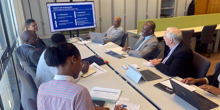 Equipe do PAE recebe missão do Banco Africano de Desenvolvimento