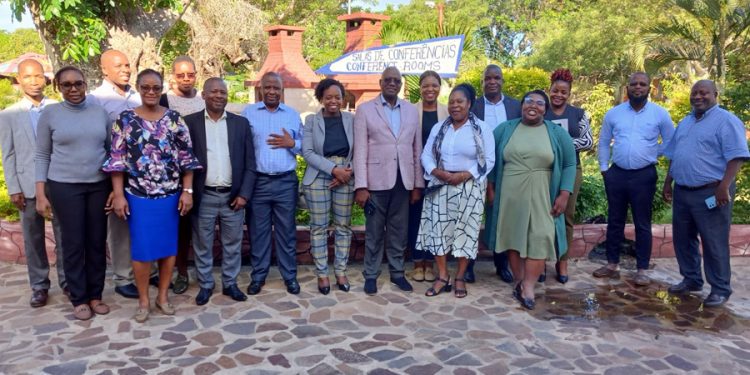 Fortalecendo a gestão de contratos públicos: capacitação pelo Tribunal Administrativo com apoio do Banco Mundial